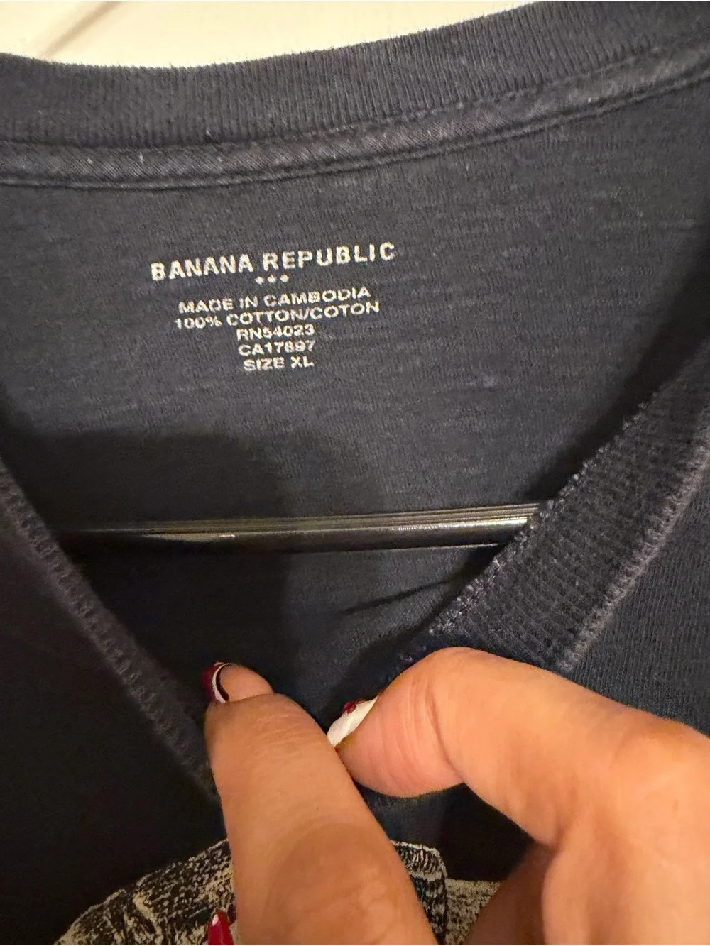 Banana Republic Navy Short-Sleeve Elephant Graphic Tee